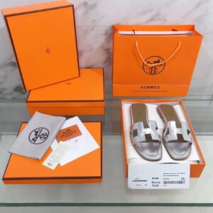 Hermes Oran Sandal Silver For Women, Women's Shoes H122086Z