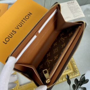Alternative view of Louis Vuitton Zippy Wallet Trunk Monogram Canvas For Men, Men's Wallet 7.7in/19.5cm LV