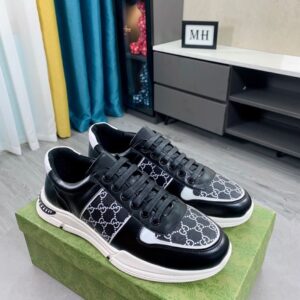 Gucci Men's GG Embossed Sneaker Chucky With Stripes Black And White For Men