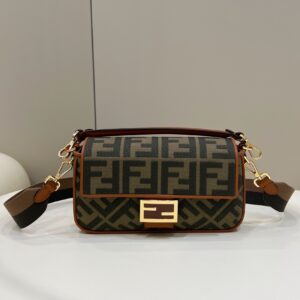 Fendi Baguette Khaki For Women, Women’s Handbags, Shoulder And Crossbody Bags, 10.6in/27cm FF 8BR600