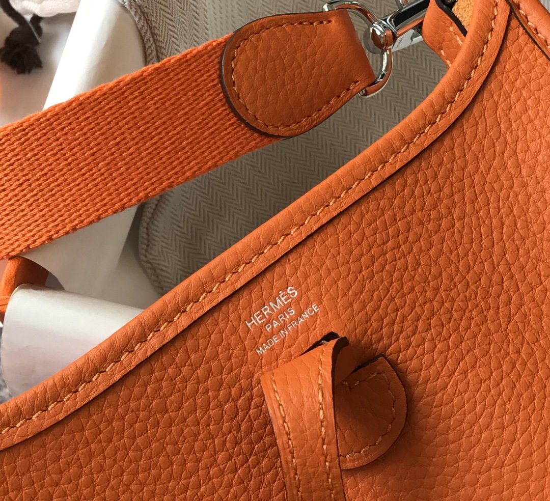 Hermes Evelyne 16 Amazone Bag Orange With Silver-Toned Hardware For Women, Women's Shoulder And Crossbody Bags 6.3in/16cm - Image 4