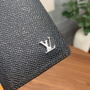 Alternative view of Louis Vuitton Pocket Organiser Taiga Black For Men, Men's Wallet 4.3in/11cm LV M30283