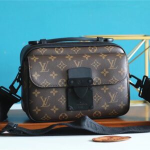 Louis Vuitton S-Lock Messenger Monogram Macassar For Men, Men's Bags, Shoulder And Crossbody Bags 8.7in/22cm LV M45806