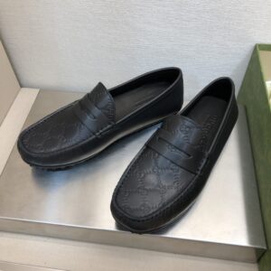 Gucci Men's GG Signature Driver Black For Men 431063 CWD20 1000