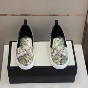 Gucci Men's GG Supreme Slip-On With Floral Green For Men 546152