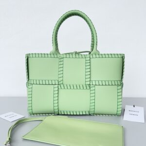 Bottega Veneta Small Arco Tote Bag Cream , For Women, Women's Bags 11.8in/30cm