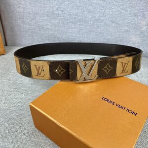 Louis Vuitton Iconic Reversible 30mm Belt Brown for Women