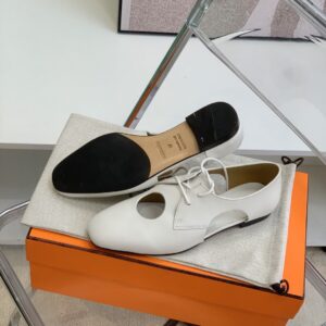 Alternative view of Hermes Epoca Oxford Shoe White For Women, Women's Shoes H221024Z 90360