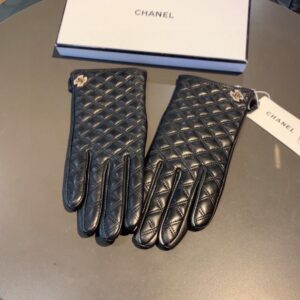 Chanel Gloves In Black