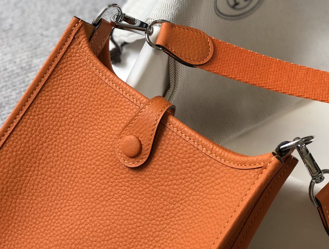 Hermes Evelyne 16 Amazone Bag Orange With Silver-Toned Hardware For Women, Women's Shoulder And Crossbody Bags 6.3in/16cm - Image 6