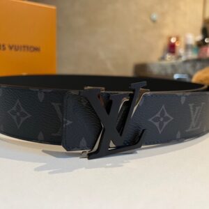 Louis Vuitton Shake Reversible LV Belt Monogram Eclipse Canvas Black Metal hardware