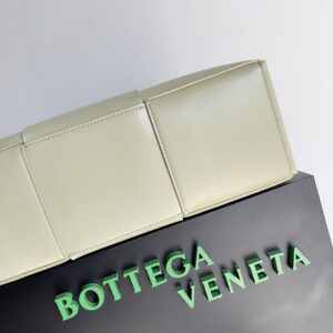 Alternative view of Bottega Veneta Large Arco Tote Bag Beige, For Women, Women's Bags 18.1in/46cm