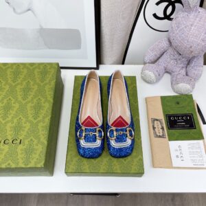 Alternative view of Gucci Lovelight Crystal Ballet Flats With Horsebit Blue For Women GG