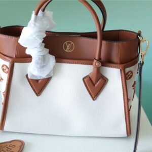 Alternative view of Louis Vuitton On My Side PM Tote Bag 9.8in/ 25cm Monogram Caramel Brown Gold Hardware For Women M59905