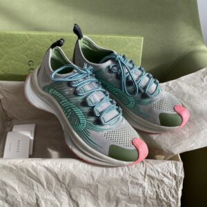 Gucci Run Men's Sneaker Gray For Men 680900