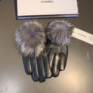 Chanel Gloves In Black