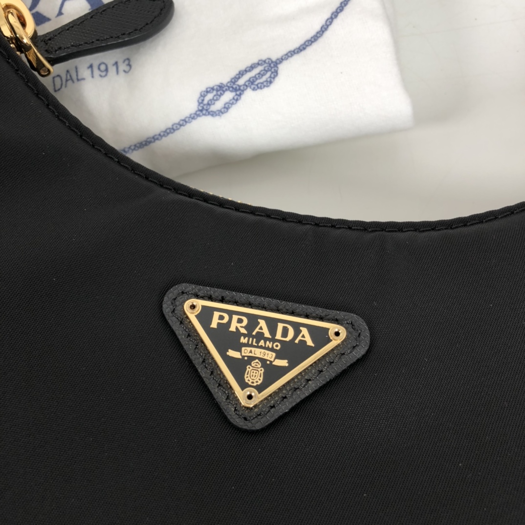 Prada Re-Edition 2005 Re-Nylon Bag Black For Women, Women's Bags 8.6in/22cm 1BH204_R064_F0632_V_V9L - Image 5