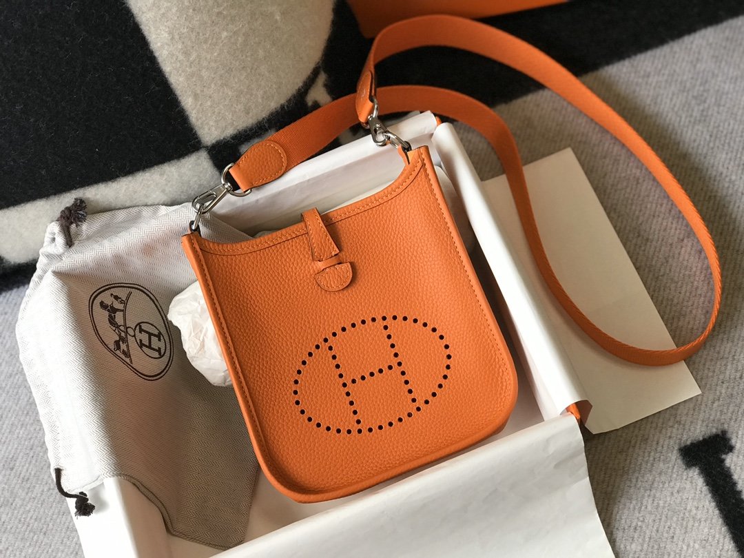 Hermes Evelyne 16 Amazone Bag Orange With Silver-Toned Hardware For Women, Women's Shoulder And Crossbody Bags 6.3in/16cm - Image 9