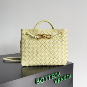 Alternative view of Bottega Veneta Andiamo Small Top Handle Bag 9.8in/ 25cm Light Yellow Gold Hardware For Women