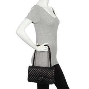 Alternative view of Chanel Chevron Classic Crossbody Bag 10.2in/ 26cm Black For Women