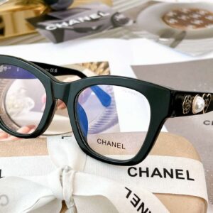 Chanel Cat Eye Frame Sunglasses Black For Women
