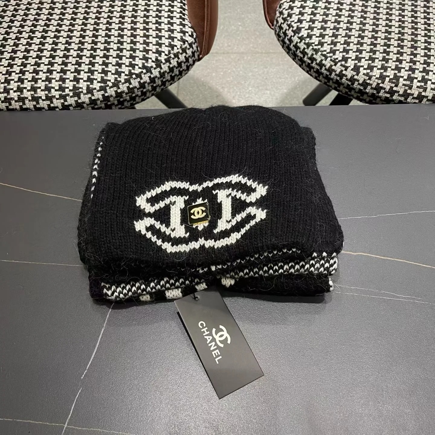 Chanel Knit Beanie & Scarf Set CC Logo Black