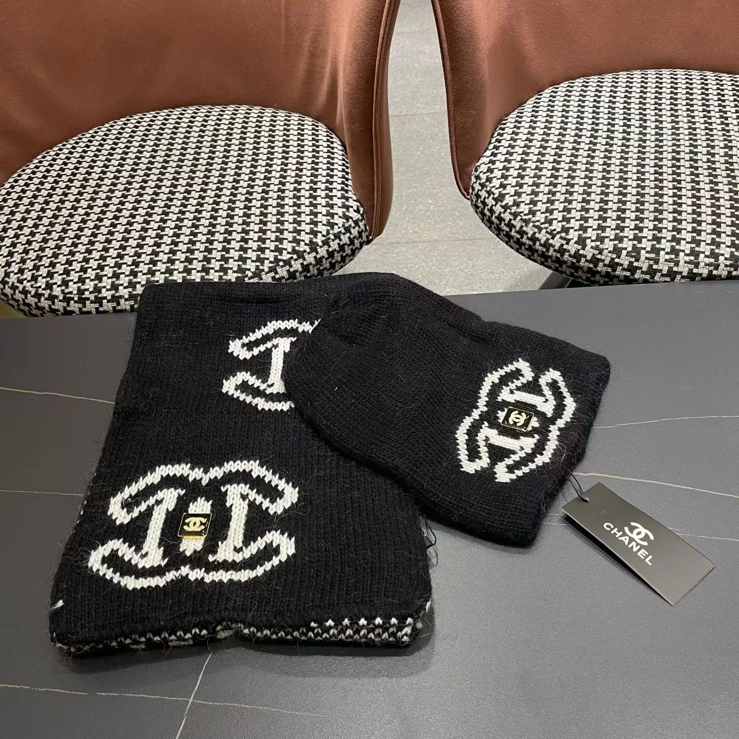 Chanel Knit Beanie & Scarf Set CC Logo Black