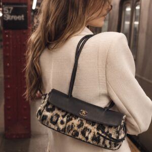Alternative view of Chanel Small Shopping Shoulder Bag 12.6in/ 32cm Brown/ Black Gold Hardware For Women AS6288-B25093-UB372
