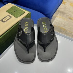 Alternative view of Gucci Interlocking-G Thong Sandal Black For Men