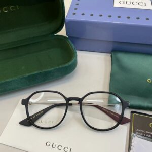 Alternative view of Gucci Round Frame Flat Sunglasses Black For Women