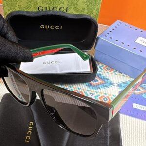 Alternative view of Gucci Square Frame Sunglasses Green