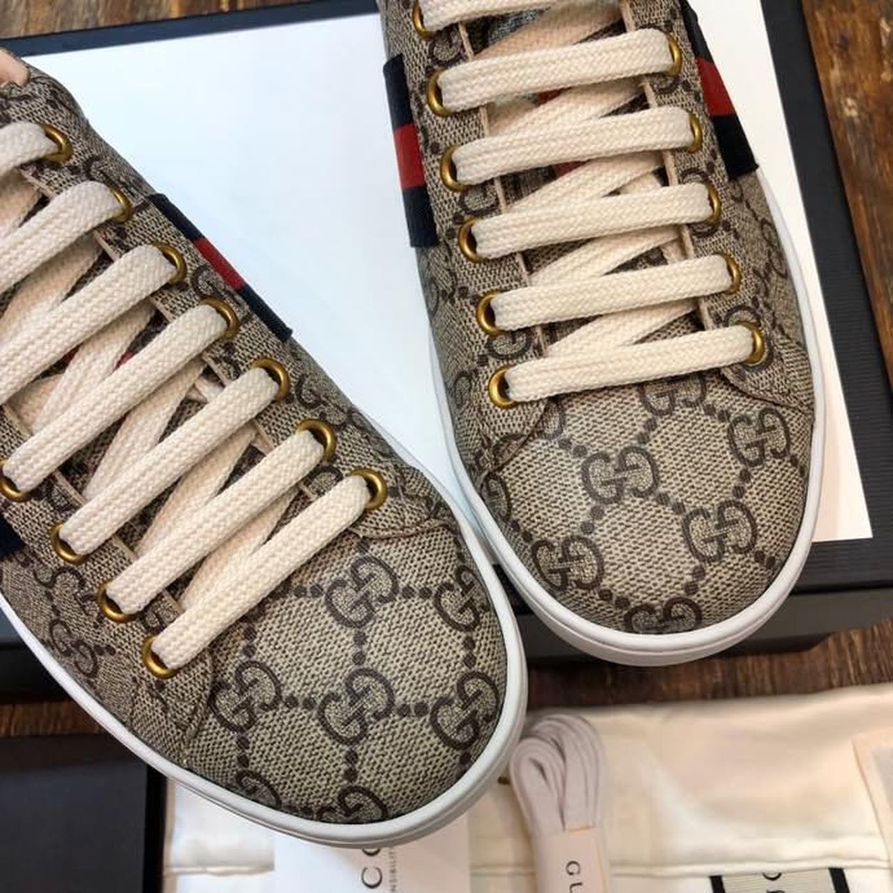 Gucci Women's Ace GG Supreme Sneaker Brown For Women GG 499410 96G50 9768 - Image 6
