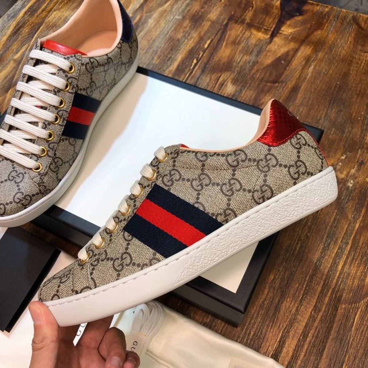 Gucci Women's Ace GG Supreme Sneaker Brown For Women GG 499410 96G50 9768 - Image 7