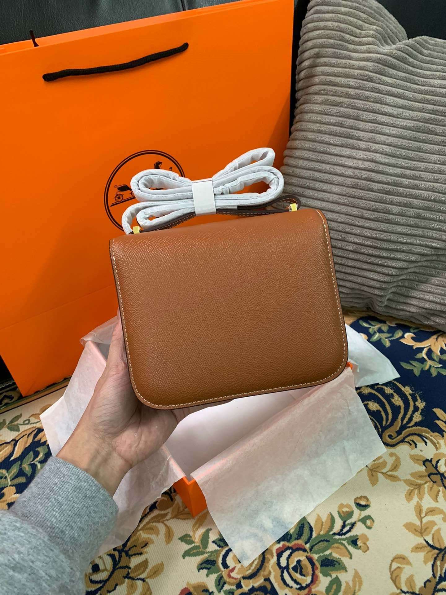 Hermes Constance 18 Crossbody Bag 7.1in/ 18cm Brown Gold Hardware For Women