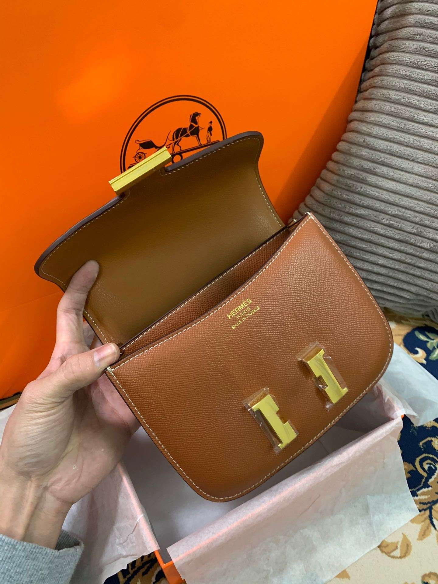 Hermes Constance 18 Crossbody Bag 7.1in/ 18cm Brown Gold Hardware For Women