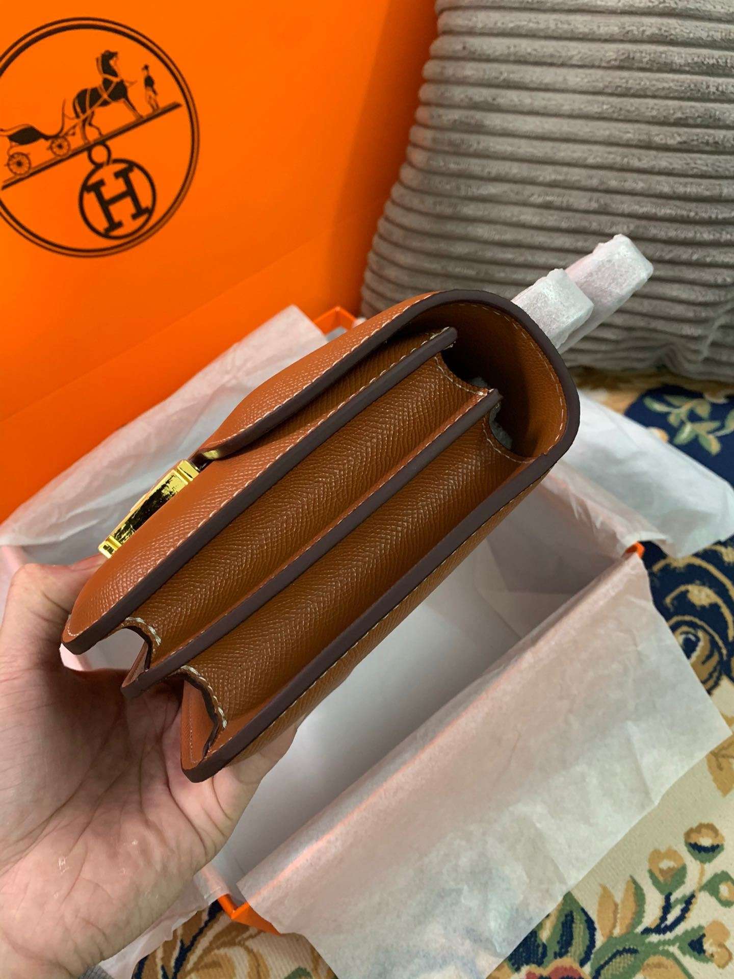 Hermes Constance 18 Crossbody Bag 7.1in/ 18cm Brown Gold Hardware For Women