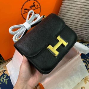 Hermes Constance 18 Crossbody Bag 7.1in/ 18cm Black Gold Hardware For Women