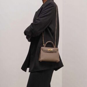 Alternative view of Hermes Kelly Mini Top Handle Bag 7.5in/ 19cm Etoupe Epsom Gold Hardware For Women's