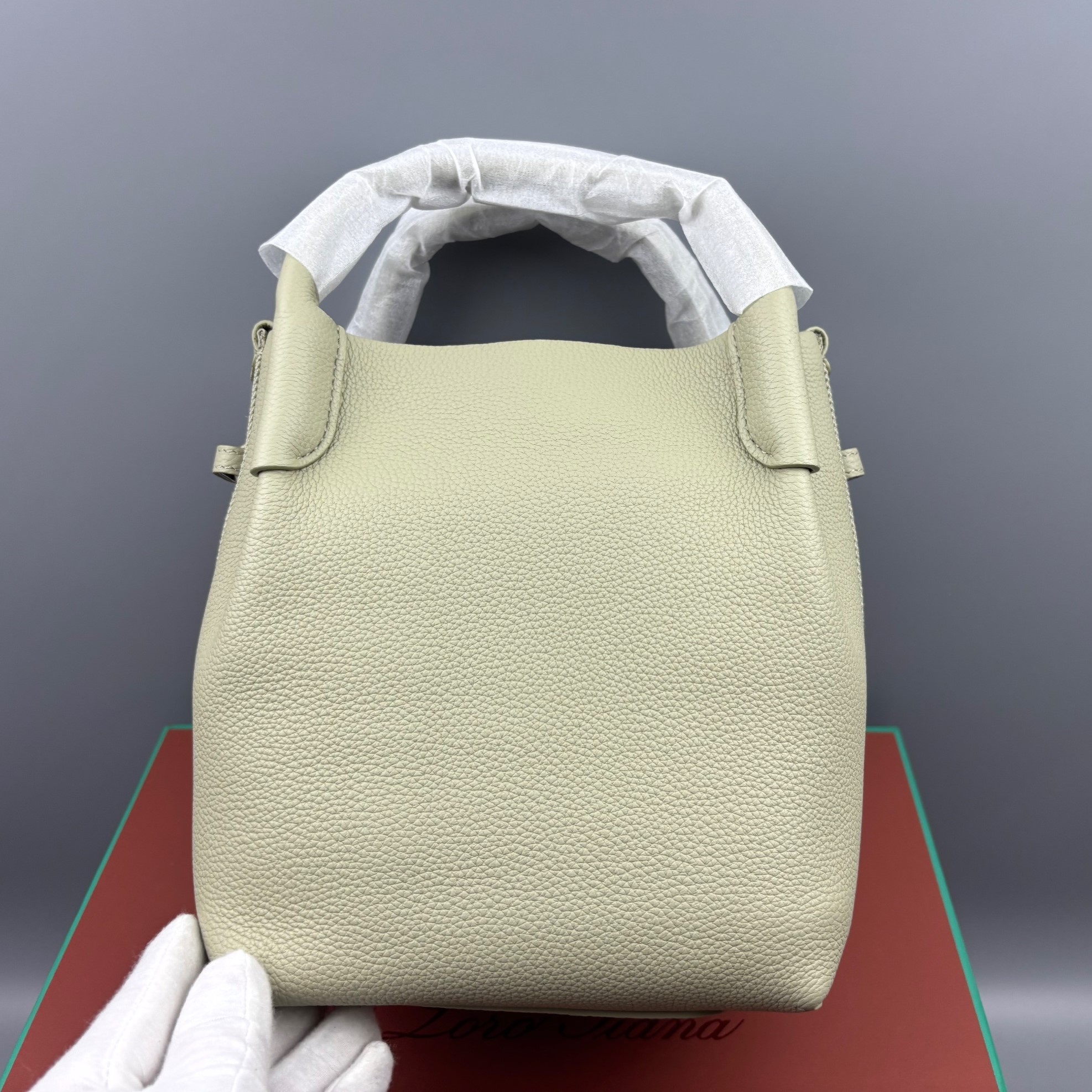 Loro Piana Bale Small Top Handle Bag 6.7in/ 17cm Light Wasabi Silver Hardware For Women FAN8964 50YB