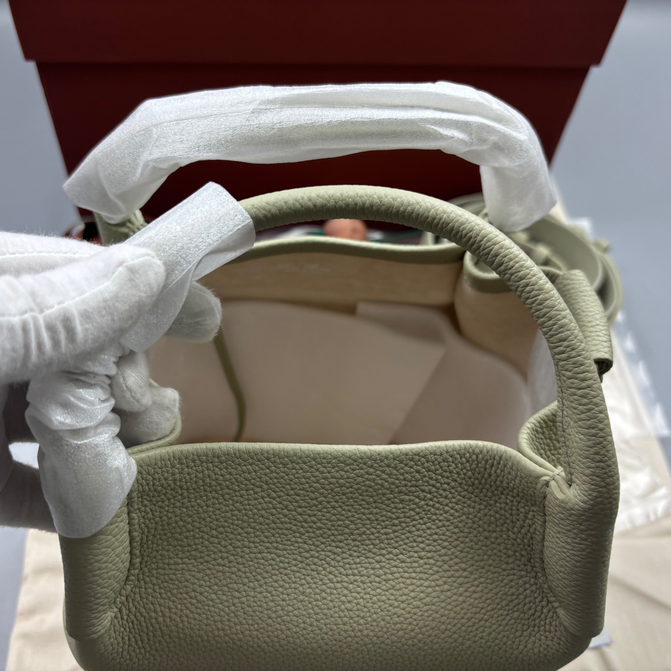Loro Piana Bale Small Top Handle Bag 6.7in/ 17cm Light Wasabi Silver Hardware For Women FAN8964 50YB