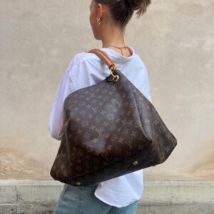 Alternative view of Louis Vuitton Artsy MM Monogram Canvas Brown For Women 16.1in/41cm LV M44869