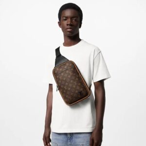 Alternative view of Louis Vuitton Avenue NM Slingbag Brown For Men 31cm/ 12.2 in M46718