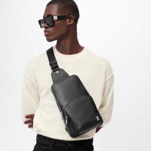 Alternative view of Louis Vuitton Avenue Sling Bag 12.2in/ 31cm Black Silver Hardware For Women M30443