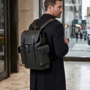 Alternative view of Louis Vuitton Christopher MM Monogram Taurillon Leather Black For Men 17.3in/44cm M55699