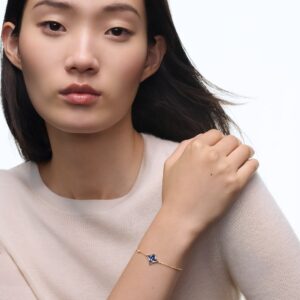 Alternative view of Louis Vuitton Color Blossom BB Star Bracelet Yellow Gold For Women QA5316