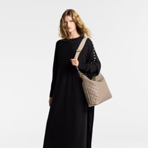 Alternative view of Louis Vuitton Coussin Hobo MM Shoulder Bag 15in/ 38cm Galet Gold Hardware For Women M12071