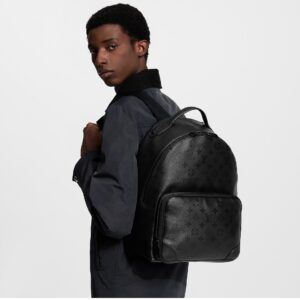 Alternative view of Louis Vuitton Discovery Cargo Backpack 15.3in/ 39cm Black Monogram Midnight Black Hardware For Men M26765