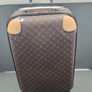 Alternative view of Louis Vuitton Exqusite Travelling Luggage Monogram Canvas Unisex, Travel Luggages 24in/61cm LV