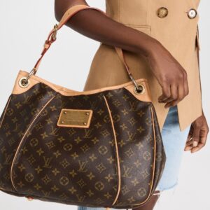 Alternative view of Louis Vuitton Galliera PM Shoulder Bag 15.7in/ 40cm Brown Monogram Gold Hardware For Women