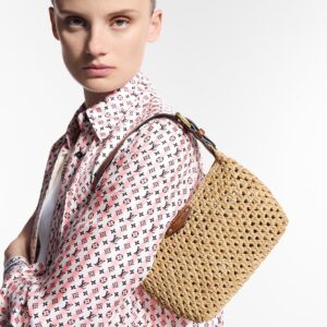 Alternative view of Louis Vuitton Hills Pochette Shoulder Bag 7.3in/ 18.5cm Natural Tan Raffia Gold Hardware For Women M14304
